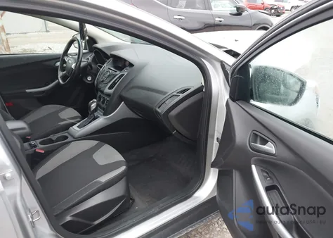 2012 Ford Focus Se z USA, uszkodzony, nr VIN 1FAHP3F26CL214864